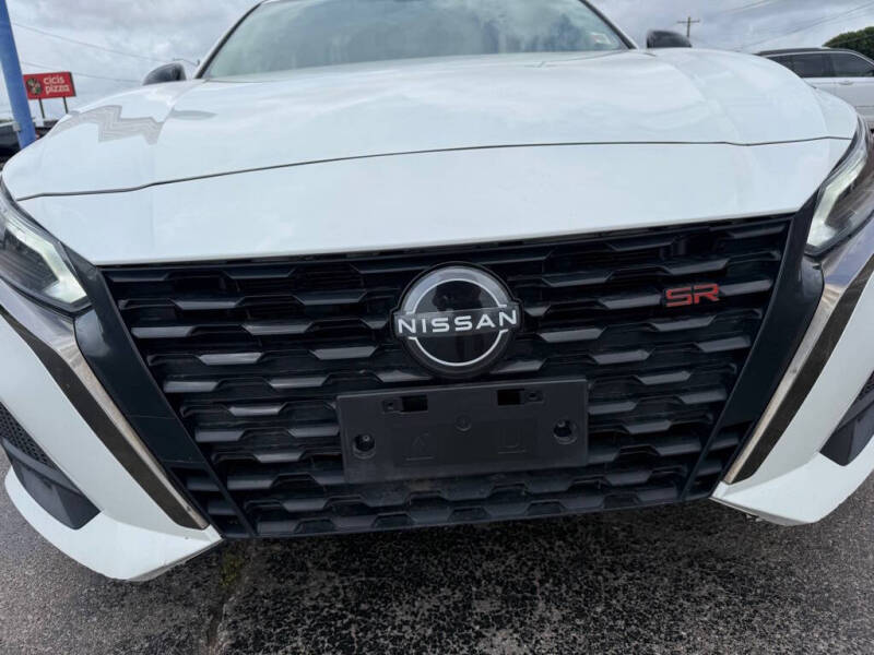 2024 Nissan Altima 2.5 SR