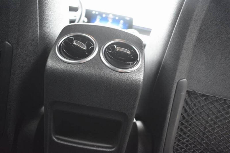 2024 Mercedes-Benz GLB GLB 250