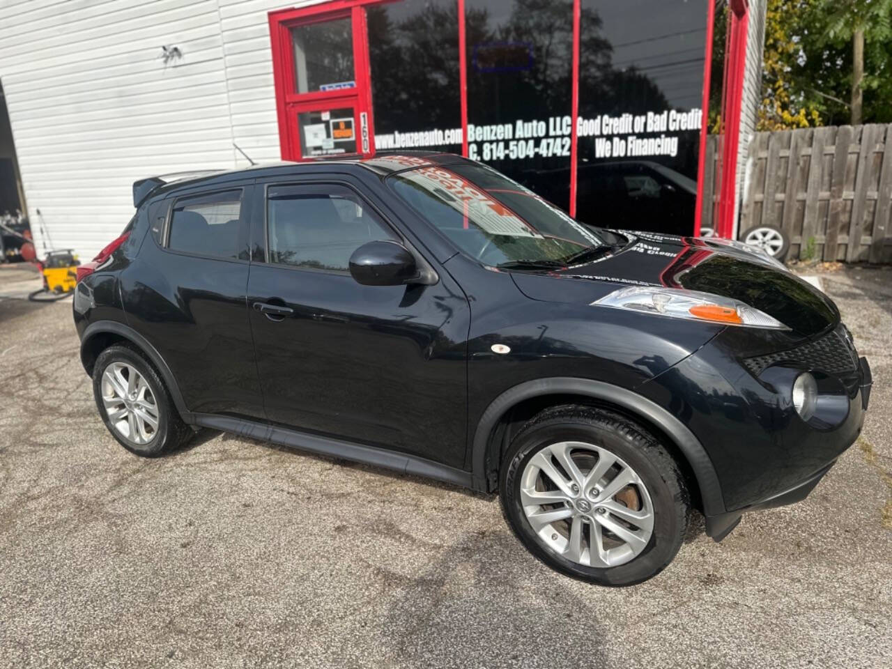 2014 Nissan JUKE for sale at BENZEN AUTO LLC in Ashtabula, OH