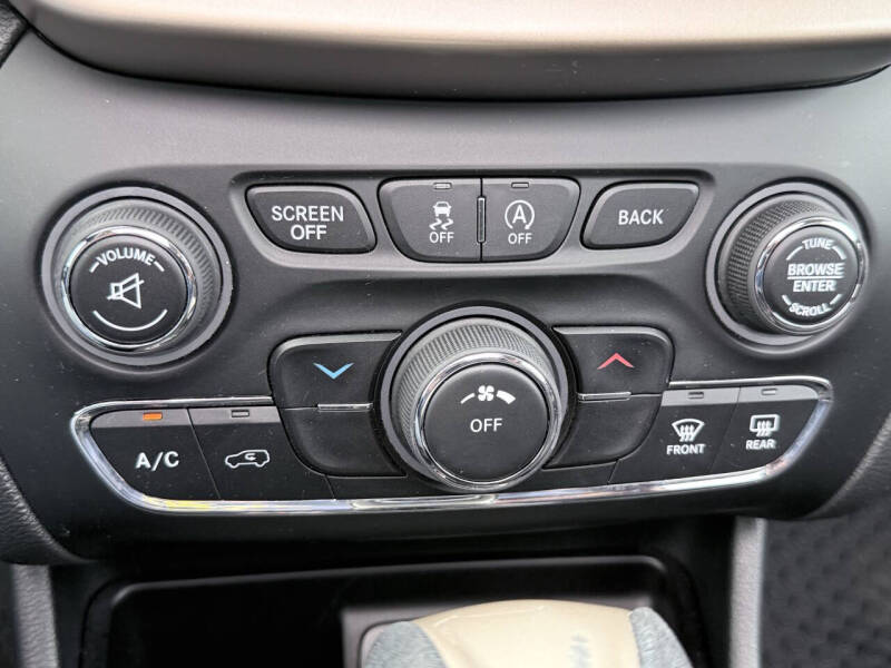 2016 Jeep Cherokee Latitude