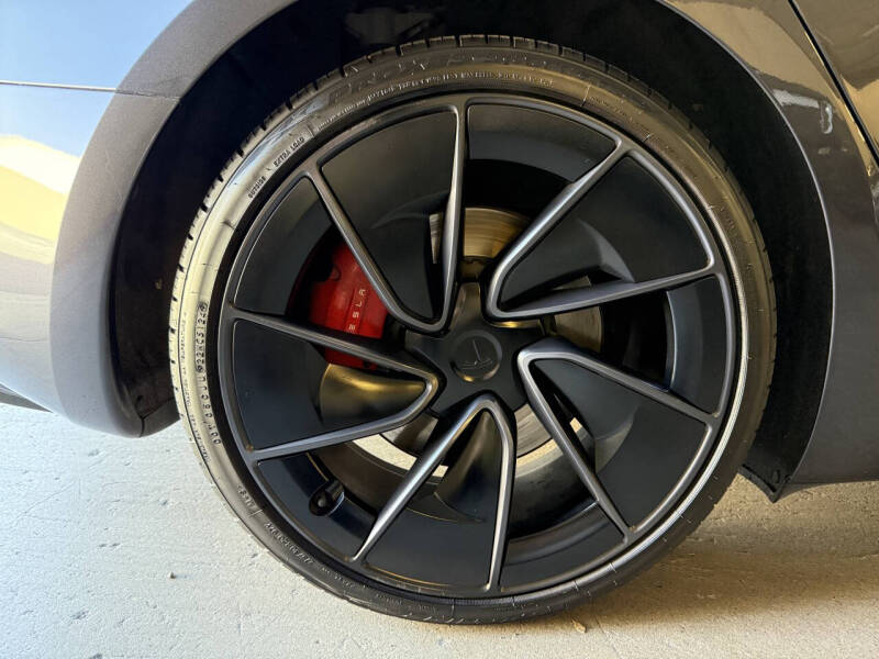 2024 Tesla Model 3 Performance