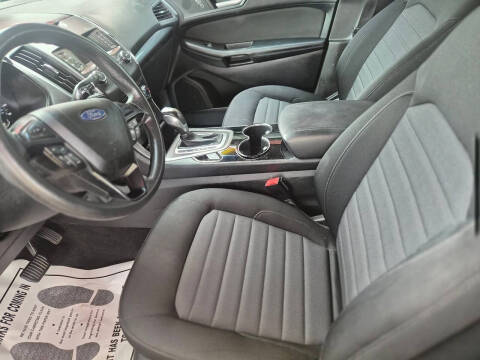 2018 Ford Edge SE