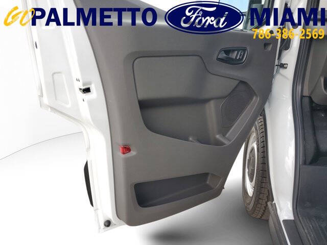 2026 Ford Transit 250