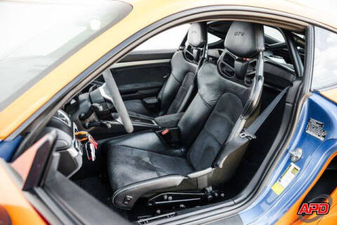 2016 Porsche Cayman GT4