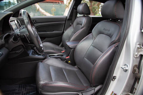 2018 Hyundai Elantra Sport