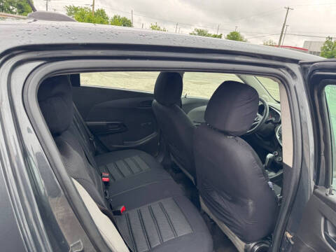 2020 Chevrolet Sonic LT