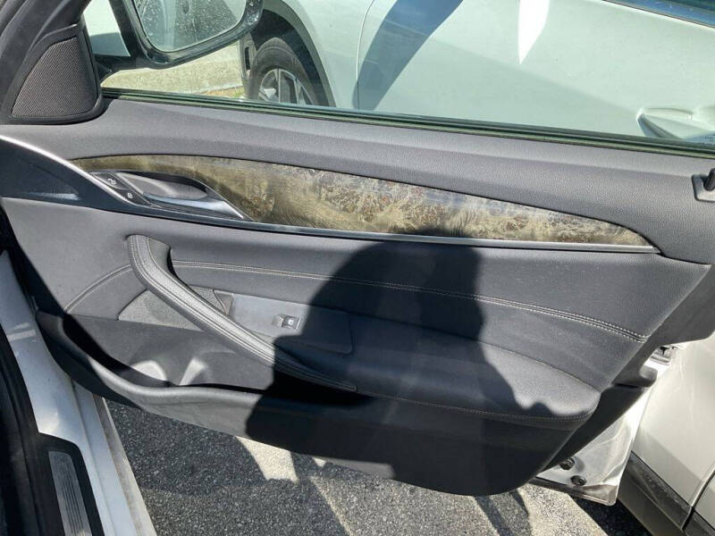 2022 BMW 5 Series 530e