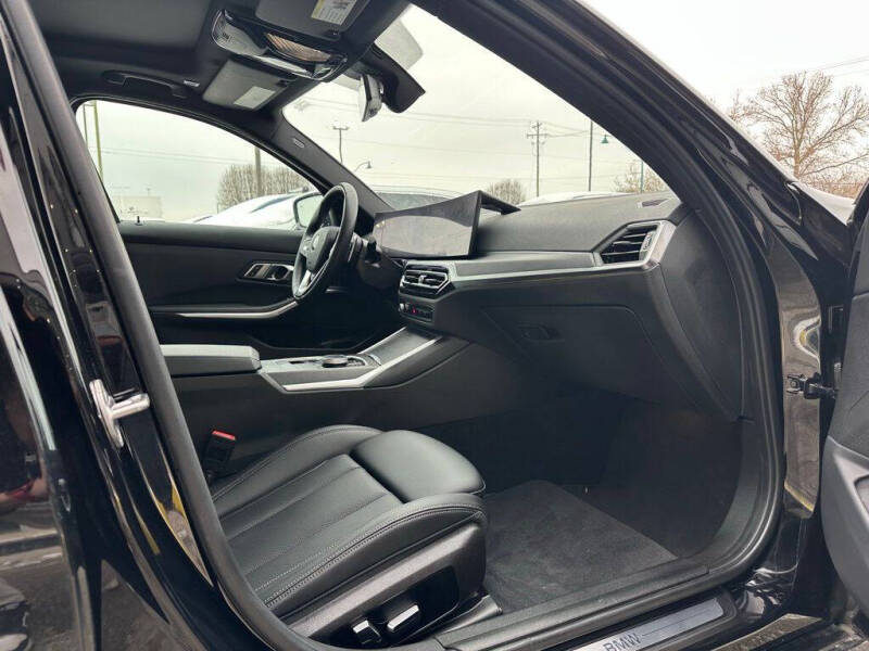 2023 BMW 3 Series 330i