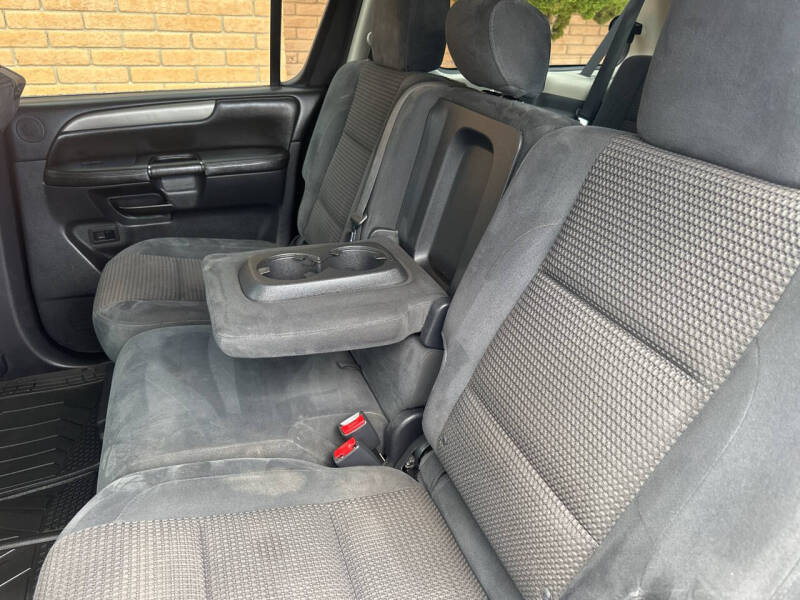 2012 Nissan Armada SV