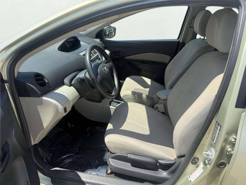 2008 Toyota Yaris S
