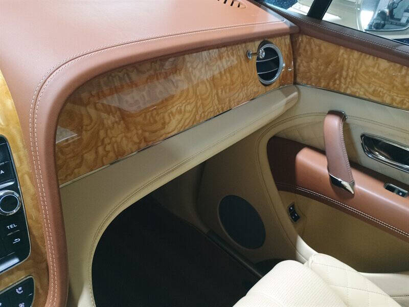 2019 Bentley Bentayga V8