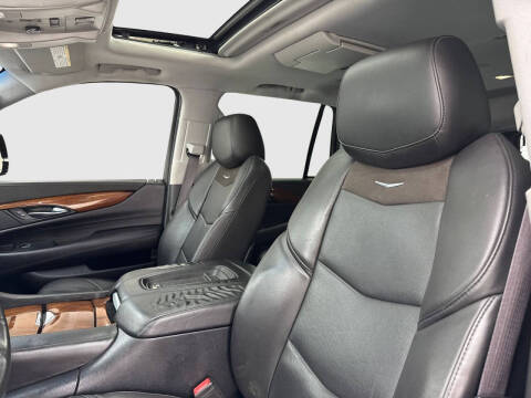 2016 Cadillac Escalade Premium Collection