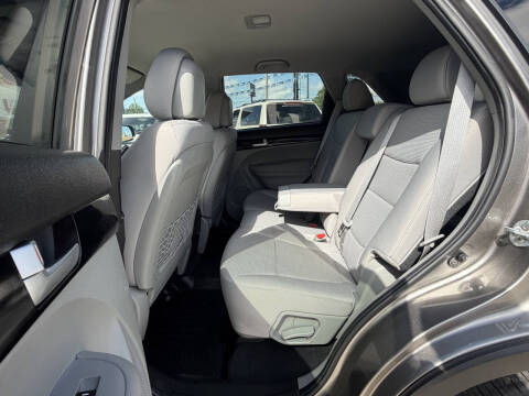 2015 Kia Sorento LX