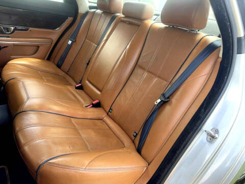 2014 Jaguar XJL Portfolio