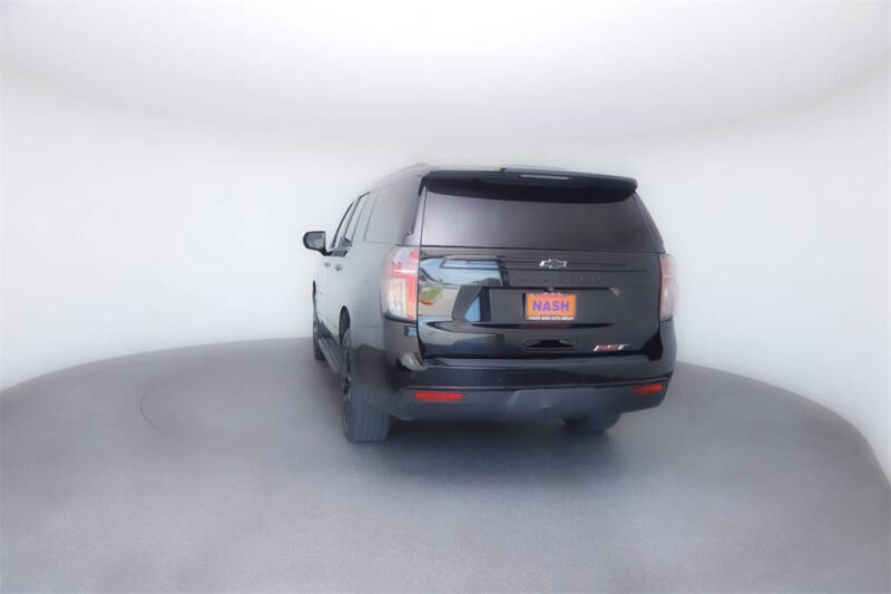 2024 Chevrolet Suburban RST