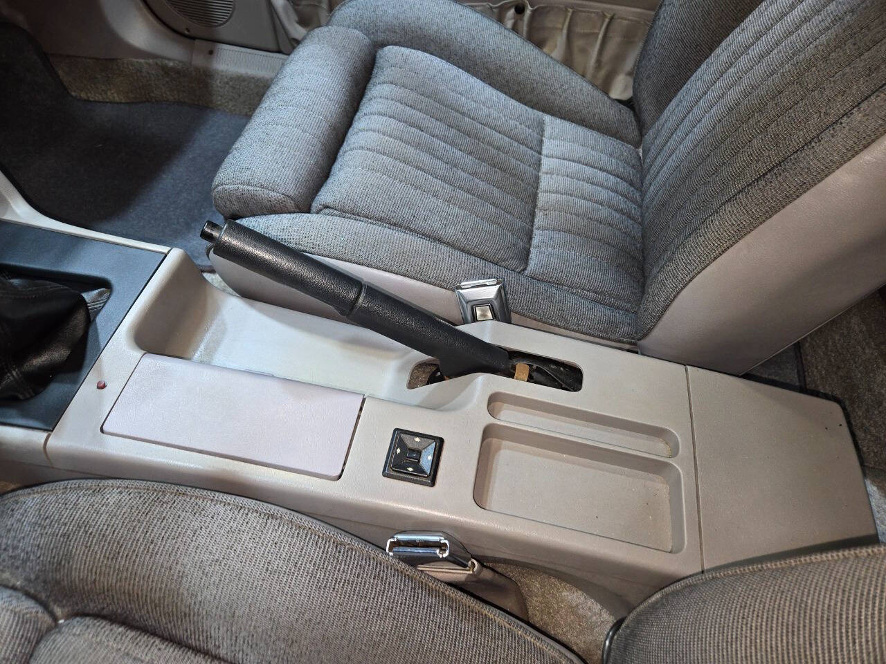 1990 Ford Mustang 78