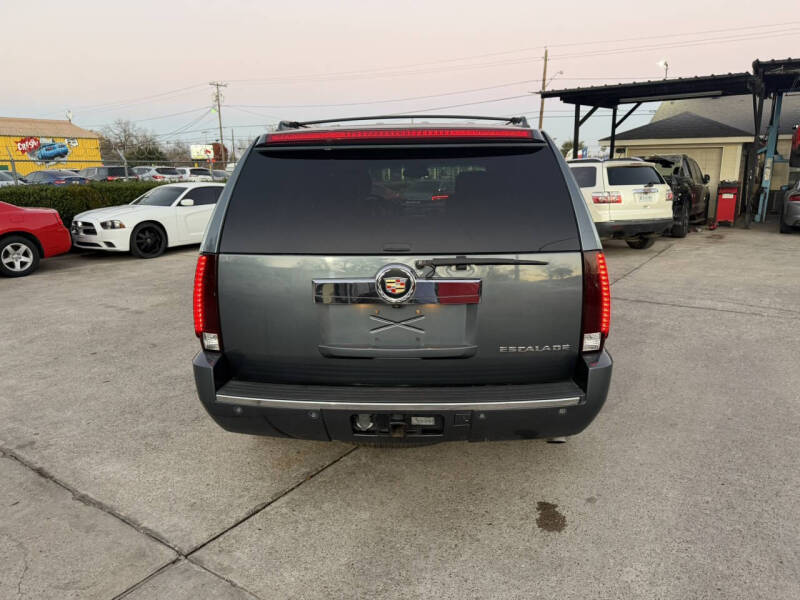 2008 Cadillac Escalade