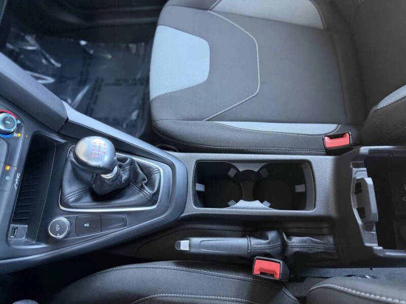 2017 Ford Focus ST