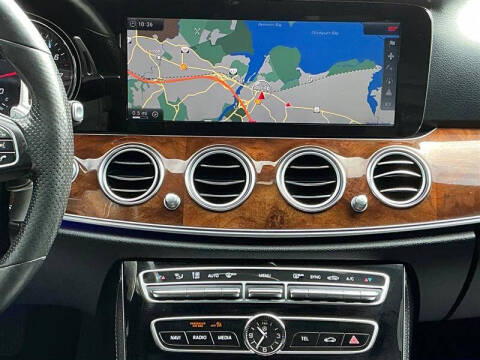2017 Mercedes-Benz E-Class E 300 4MATIC