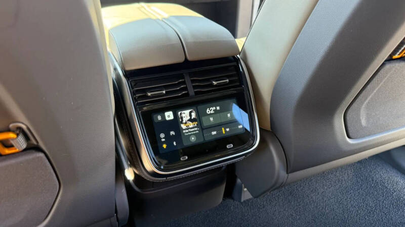 2023 Rivian R1S Launch Edition