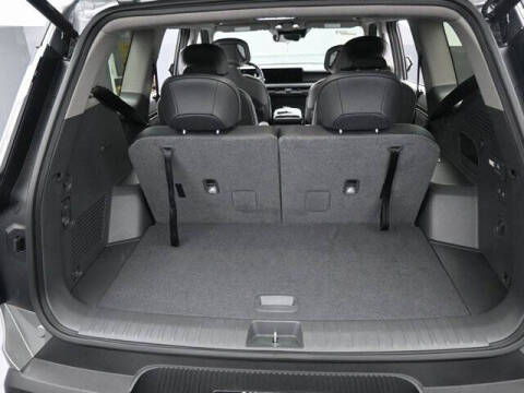 2024 Kia EV9 Light Long Range