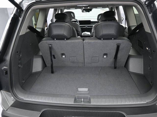 2024 Kia EV9 Light Long Range