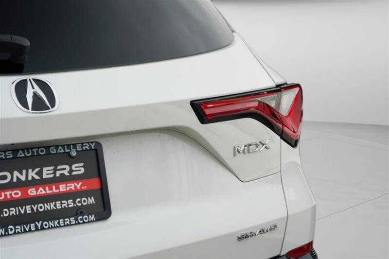 2023 Acura MDX SH-AWD w/Advance