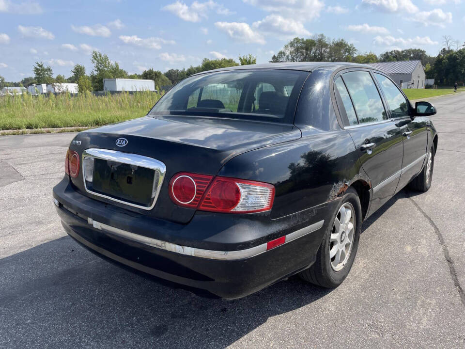 2005 Kia Amanti for sale at Twin Cities Auctions in Elk River, MN