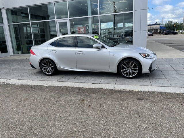 2019 Lexus IS 300