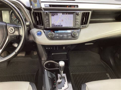 2017 Toyota RAV4 Hybrid Limited