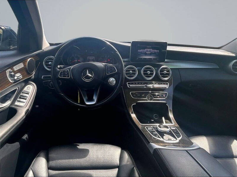 2017 Mercedes-Benz C-Class