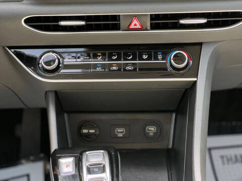 2023 Hyundai Sonata SE