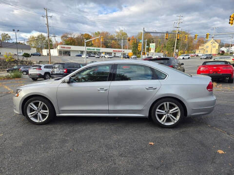2014 Volkswagen Passat 1.8T SEL Premium PZEV