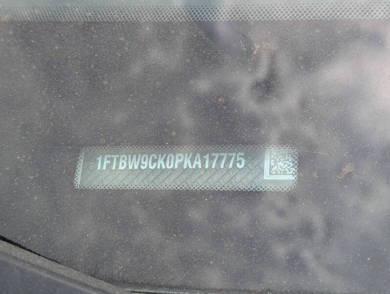 2023 Ford E-Transit