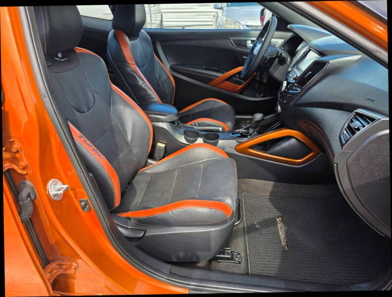 2016 Hyundai Veloster