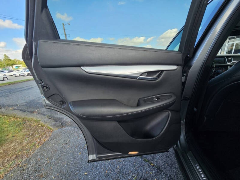 2020 Infiniti QX50 Luxe