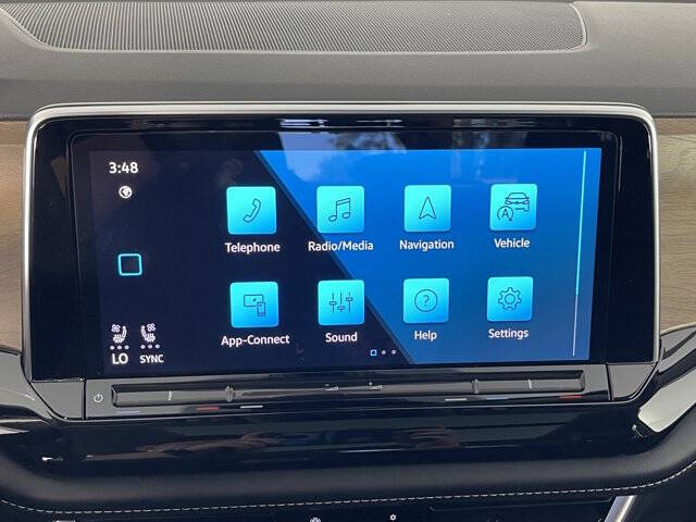 2024 Volkswagen Atlas SE