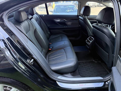 2018 BMW 7 Series 740i
