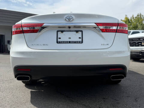 2014 Toyota Avalon XLE