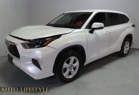 2023 Toyota Highlander L
