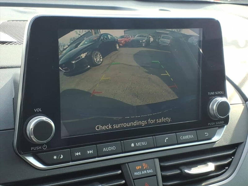 2024 Nissan Altima 2.5 SR