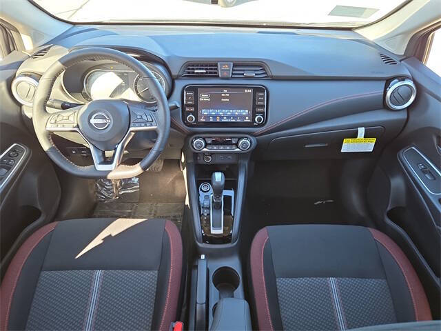 2025 Nissan Versa SR