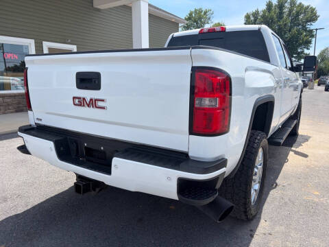 2015 GMC Sierra 2500HD Denali