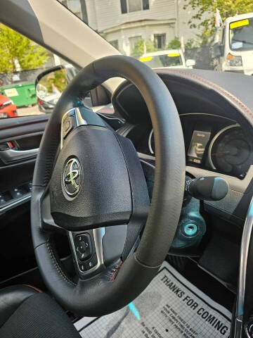 2017 Toyota Camry XSE