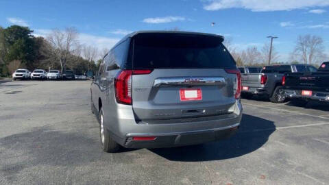 2023 GMC Yukon XL SLT