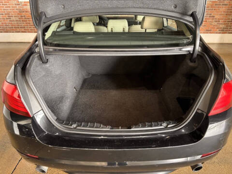 2011 BMW 5 Series 535i