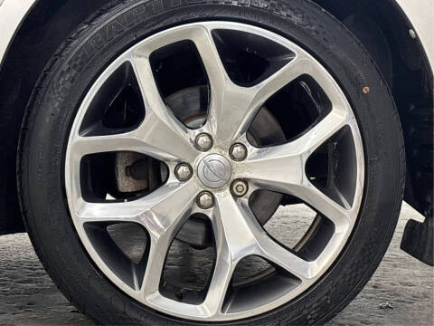 2011 Chrysler 300 Limited