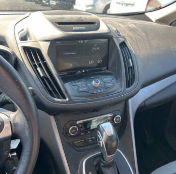 2015 Ford C-MAX Hybrid SE