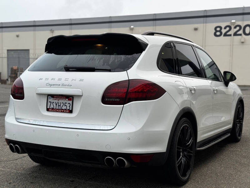 2013 Porsche Cayenne Turbo