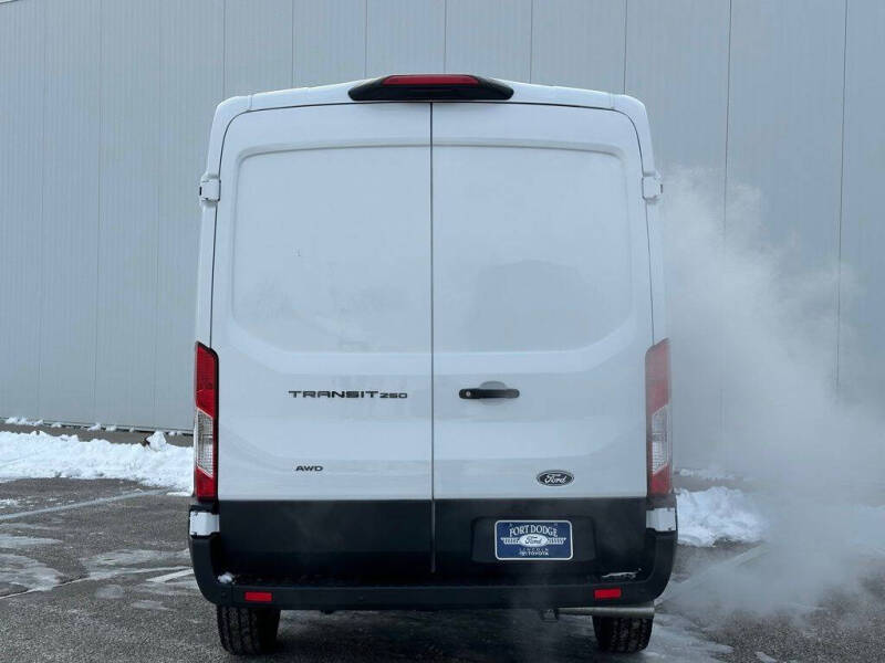 2026 Ford Transit 250